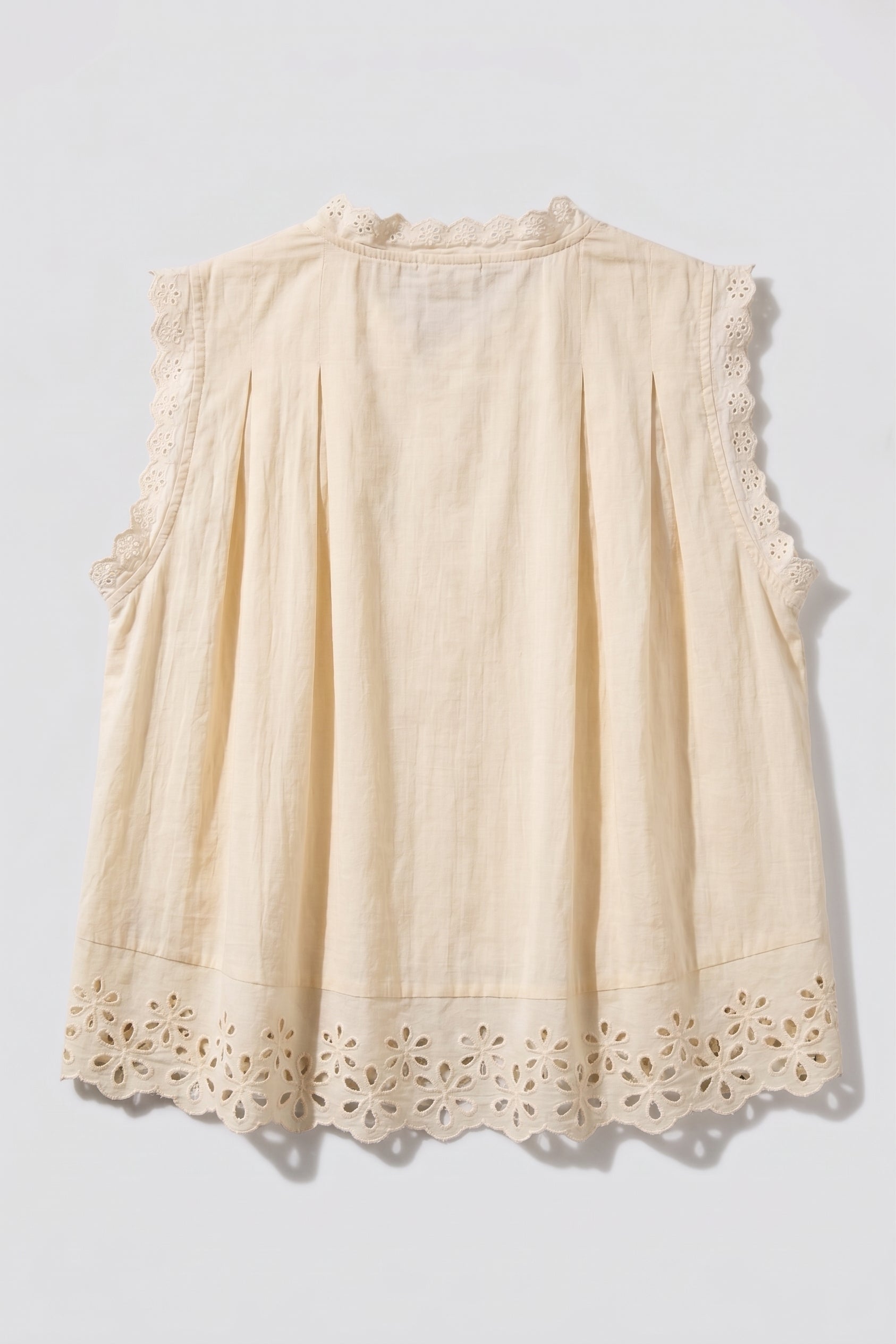 Eyelet Sleeveless Blouse